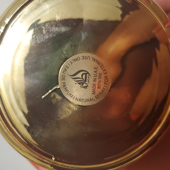 Confidential parfume - Picture 2 of 3